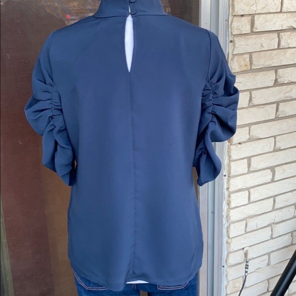 Puff-Sleeves Top  - Picture 3 of 6
